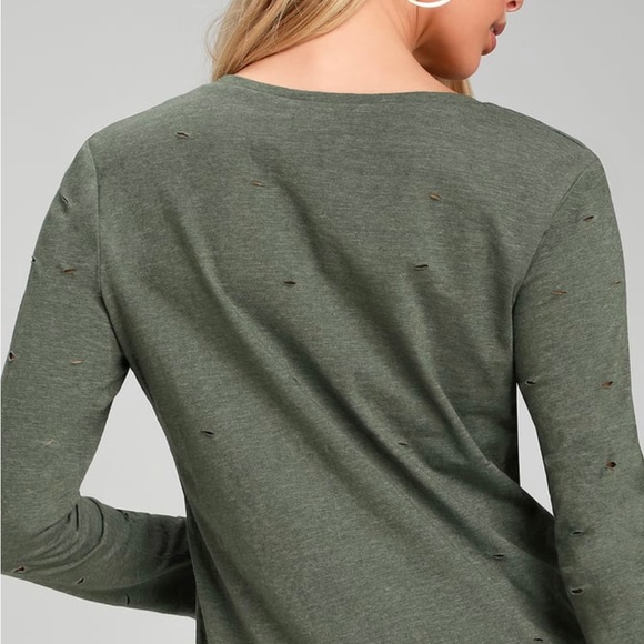 LULU’S CUTTING EDGE OLIVE GREEN DISTRESSED LONG SLEEVE TEE - Picture 3 of 7